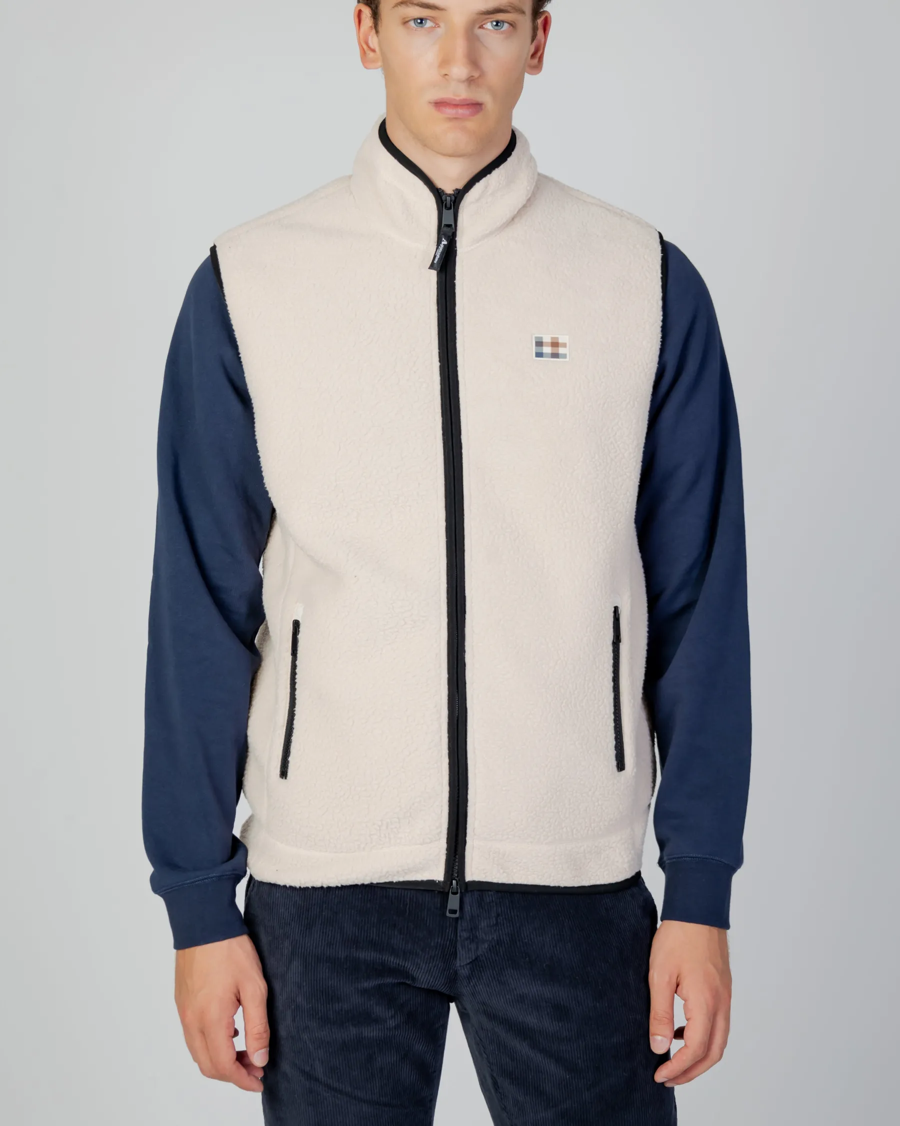 Discount Aquascutum Active Active One Color Sherpa Vest