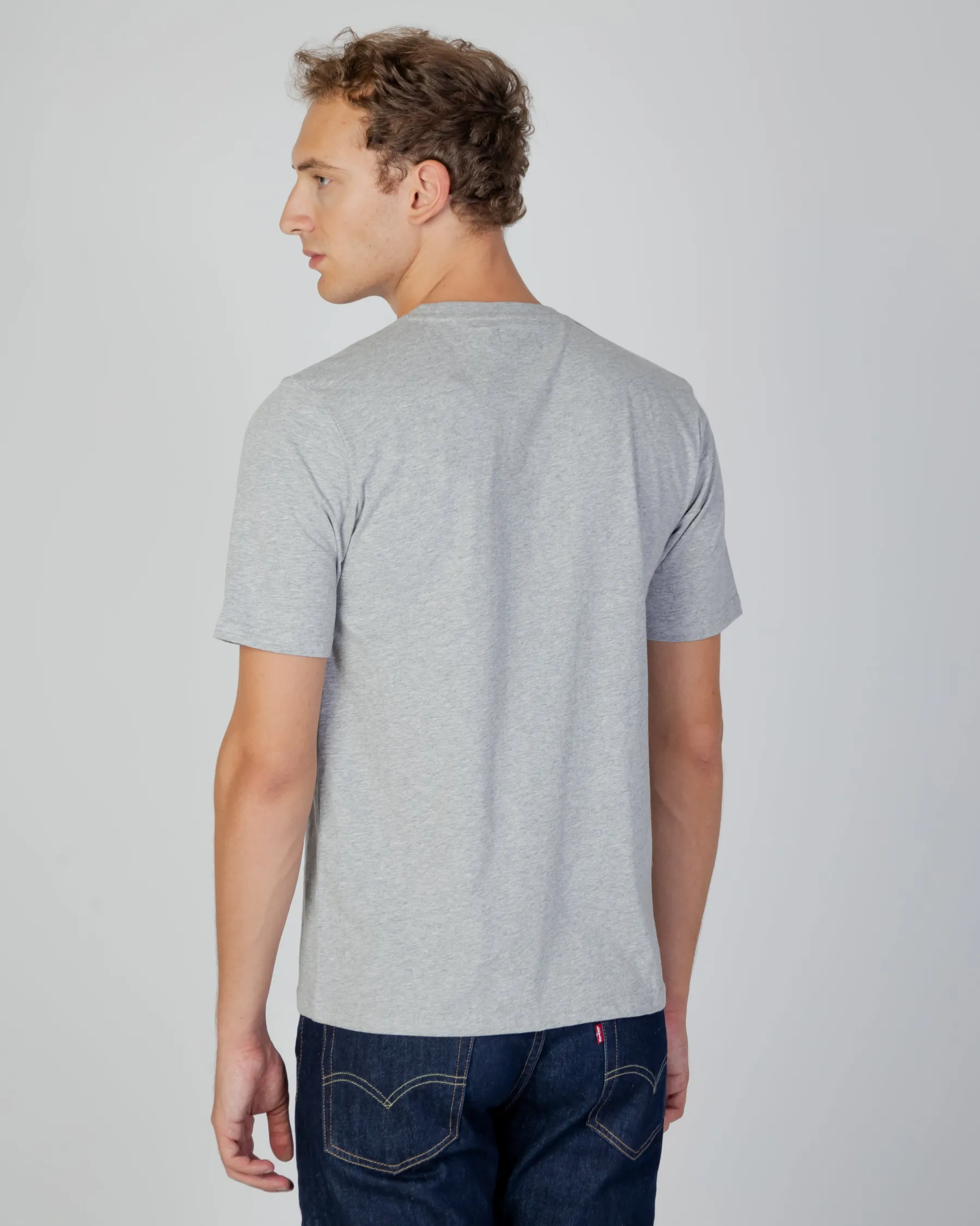 Discount Aquascutum Active Active Small Logo Pocket T-Shirt